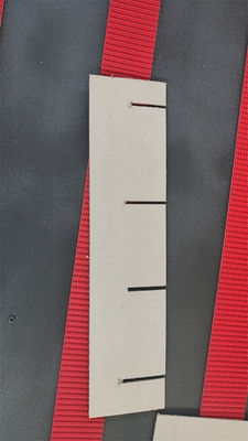 300X800mm Καρτόνι επεξεργασία αυτόματη αναρρόφηση τροφοδότης κυματοειδής διαχωριστικό slotter