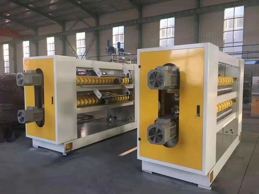 3000 KG χωρητικότητα NC Cut Off ελικοειδής μαχαίρι μηχανή για 3/5/7 πλεξίματος κυματοειδούς χαρτονιού