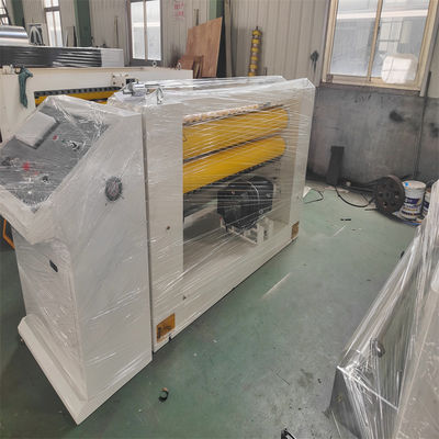 Μακροχρόνια διάρκεια ζωής NC Cut Off Machine για υψηλής ταχύτητας διπλά στρώματα κυματοειδούς χαρτονιού