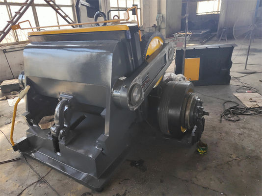 Παραγγελία πελάτη Ml1100/1300 Εγχειριζόμενη μηχανή κόψιμο πετσέτας για την κατασκευή χαρτιού