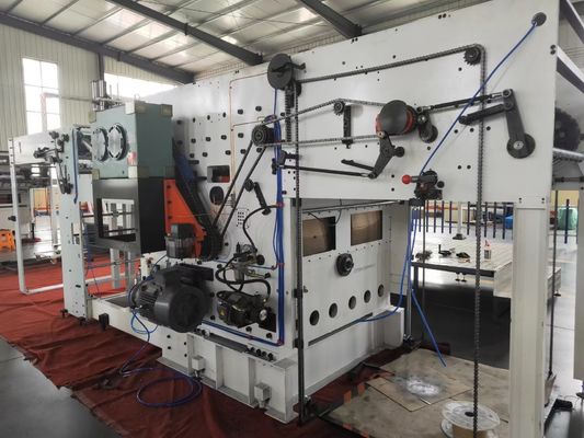 1350mm Max. Χάρτινο συλλέγοντας ύψος Flat πεθαίνει μηχανή κοπής για την κατασκευή κιβώτιο