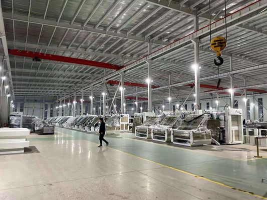 Πλήρως αυτόματη μηχανή laminator φλάουτα για υψηλή παραγωγικότητα που οδηγείται από ηλεκτρισμό
