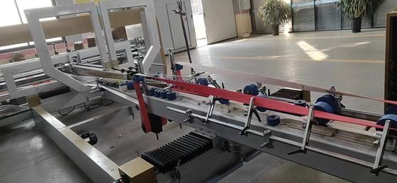 380V υψηλής διαμόρφωσης αυτόματη συσκευή συγκόλλησης για κυματισμένα κουτιά από χαρτόνια
