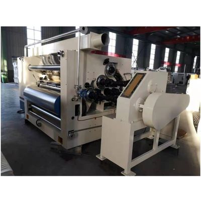 Μηχανή κυματοειδούς μονής όψης 1700 KG για την παραγωγή κυματοειδούς χαρτονιού εστιατορίου