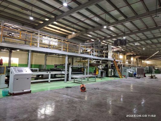4500 KG Υψηλής Ταχύτητας Τριπλάσια Εταιρεία Παραγωγής Κάρτον με Φλάουτο Α/Β/Κ/Ε/Φ/ΒΚ