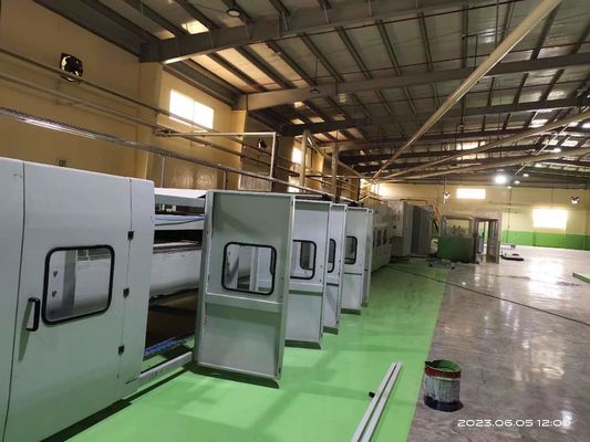 Μεγάλη ακρίβεια ±1mm Κόψιμο αυτόματο 5 7 πλεξούδες χαρτί κουτί χαρτόνι Κουρδιστική κατασκευή μηχανή