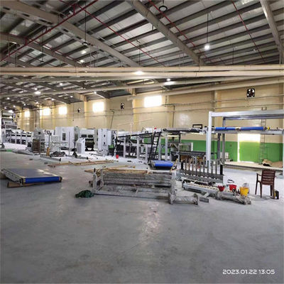 12.5KW Σέρβο κύριο κινητήρα 3/5/7ply στρώμα αυτόματες κουτιά από χαρτόνι γραμμή παραγωγής